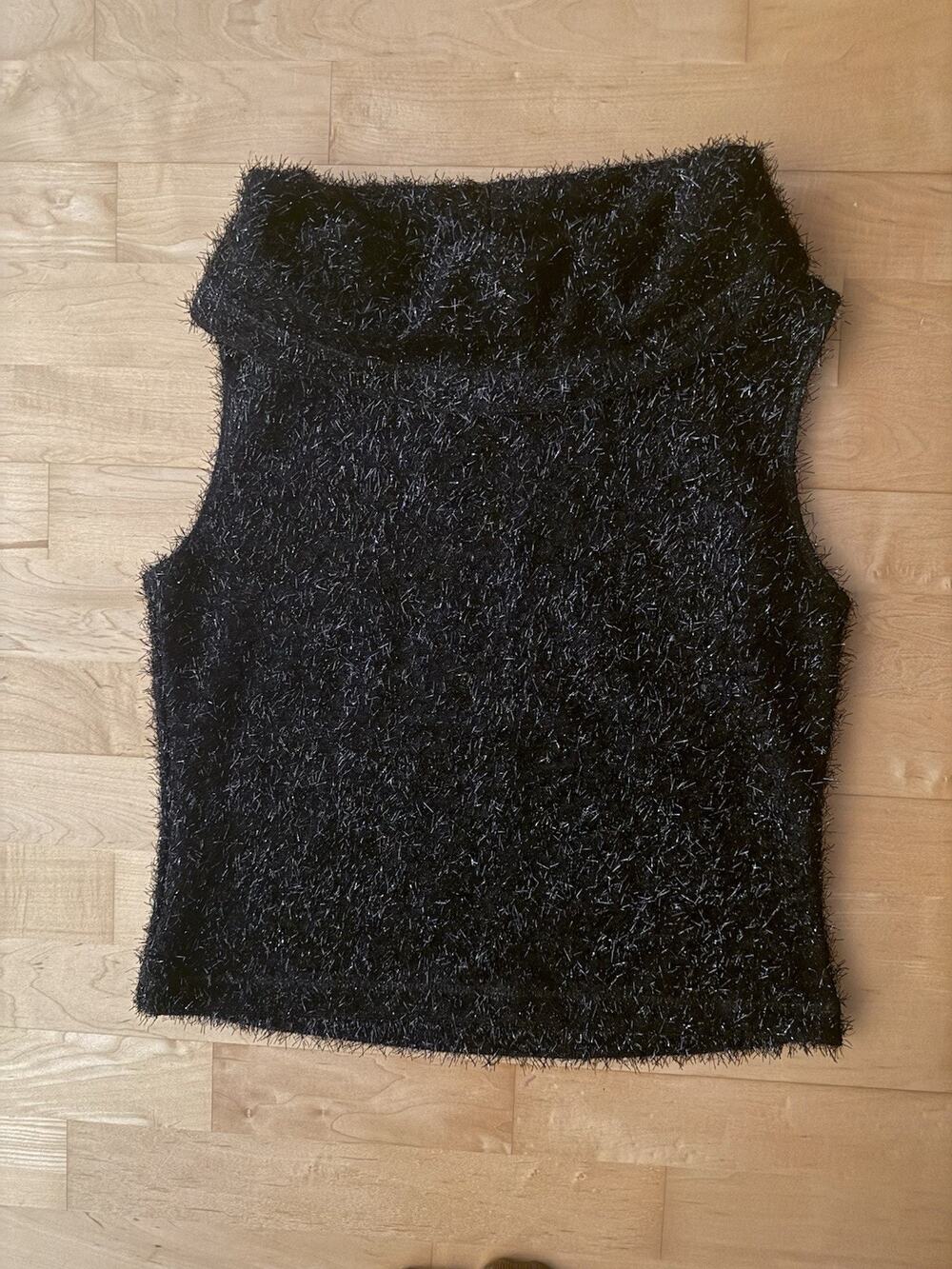 Willie Smith Funnel Neck Black Fuzzy Tinsel Sleeveless Sweater Top M